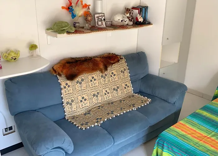 Relax Au Soleil - Proche De La 100 M - Centre-ville شقة مينتون