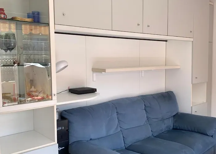 Relax Au Soleil - Proche De La 100 M - Centre-ville شقة