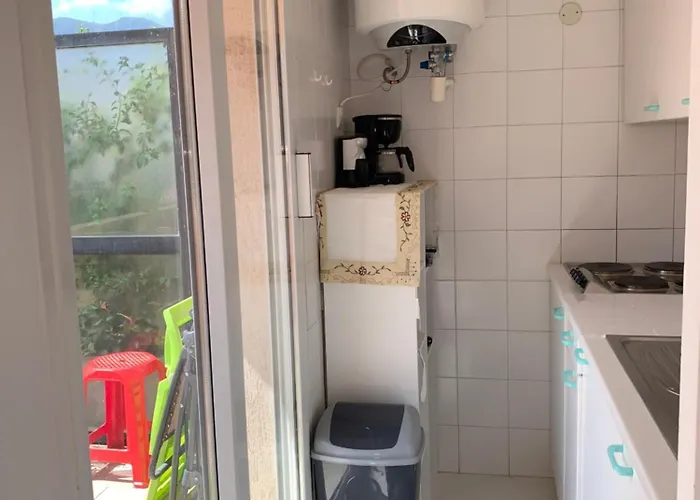 شقة Relax Au Soleil - Proche De La 100 M - Centre-ville