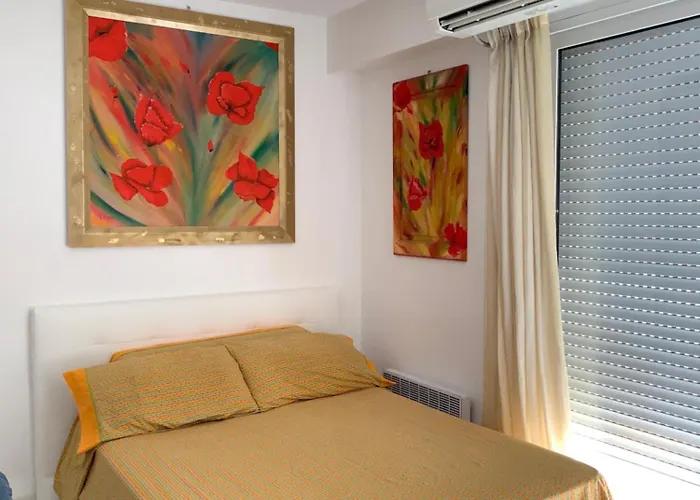 Relax Au Soleil - Proche De La 100 M - Centre-ville