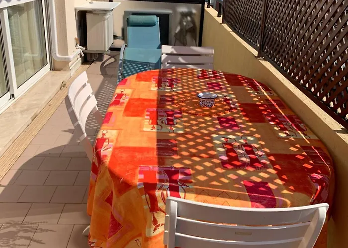 شقة Relax Au Soleil - Proche De La 100 M - Centre-ville *