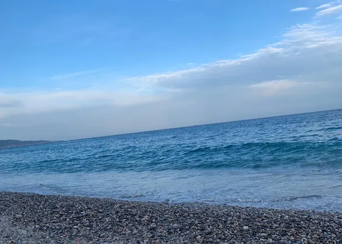 شقة Relax Au Soleil - Proche De La 100 M - Centre-ville